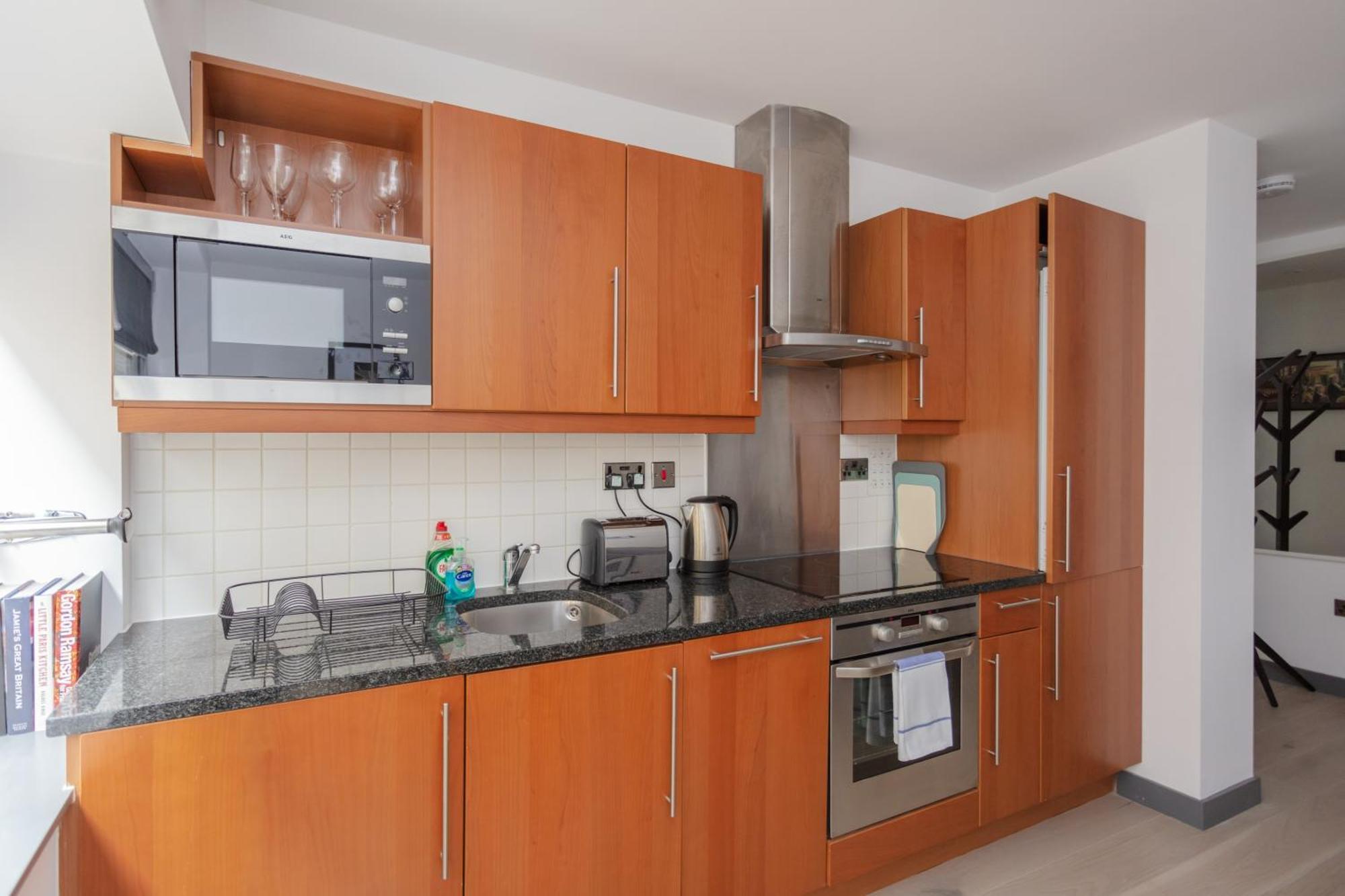 Stylish 1 Bedroom Apartment In Holborn In A Great Location London Kültér fotó