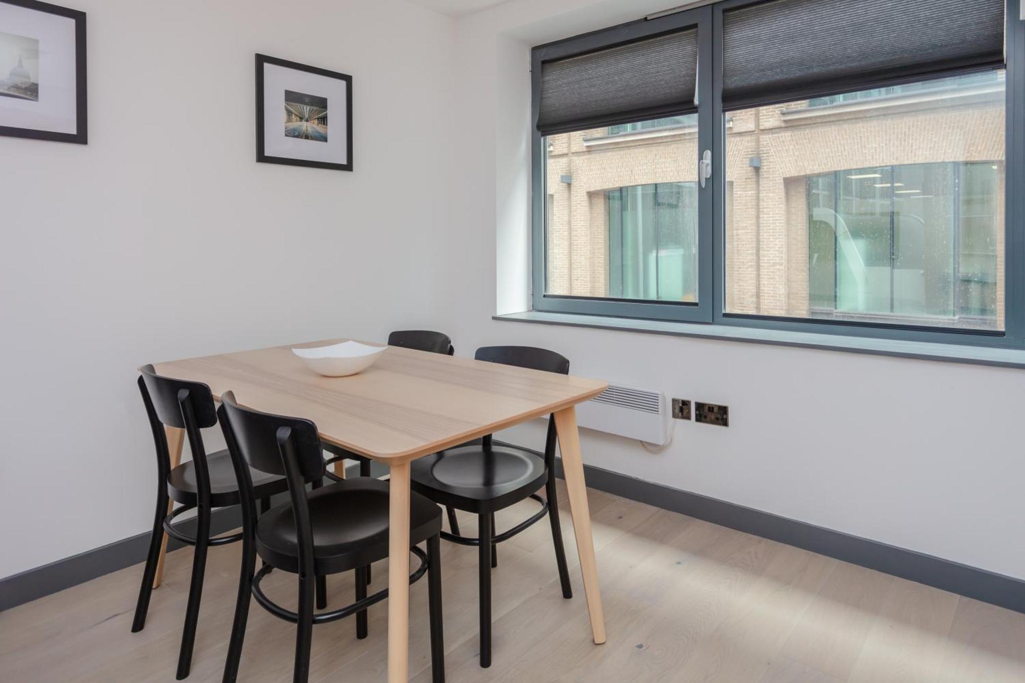 Stylish 1 Bedroom Apartment In Holborn In A Great Location London Kültér fotó
